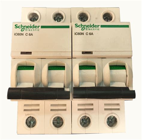 Interruptor Termomagnetico Ic60n 2x6a Schneider