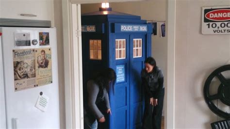 How To Build Your Own Tardis Bbc News