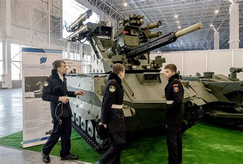 Video Uran 9 Combat Robot Undergoes Final Testing Russia Beyond