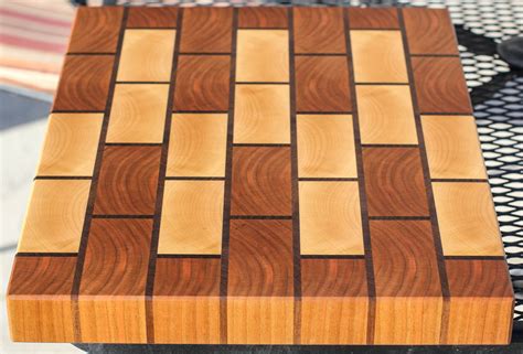 Custom Wood Cutting Boards