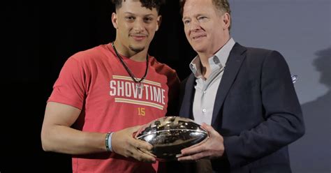 I've managed my own team since elementary school. Patrick Mahomes Said 'Black Lives Matter,' Then The NFL ...