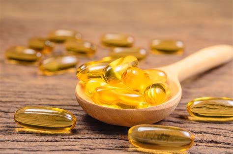 Applying fish oil on hair directly: Fish Oil vs. Krill Oil - The Dual of The Omega-3 Fatty Acids