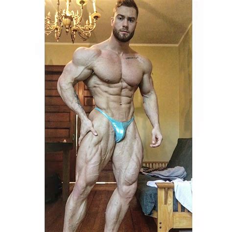 Chris Bumstead Naked Photo