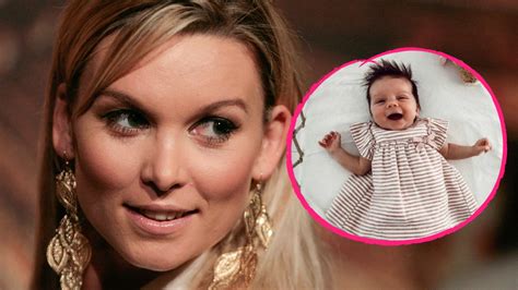 Jun 14, 2021 · lange haare abschneiden? Kleiner Wuschelkopf: So groß ist Katja Kühnes Baby schon ...