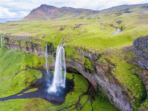 20 Stunning Places In Iceland You Must Visit Now Iceland Road Trip