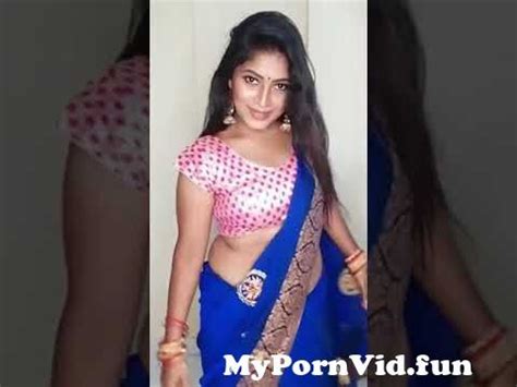 Aunty Bhabhi Boudi Hot Navel Jiggle In Sareesaree From Boudi Saree Navel Rumal Watch Video