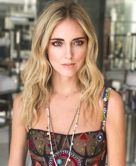 a closer look at some of chiara ferragni s most stunning make up looks by make up artist manuele