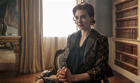 The Crown Season 2 What Happened To Princess Margarets Lover Peter