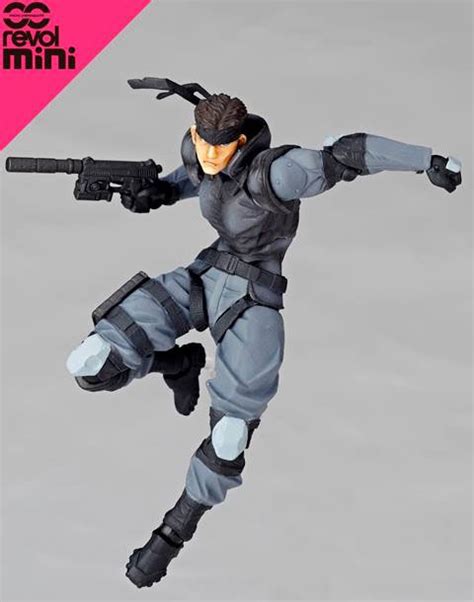 Revolmini Solid Snake Shows His Moves On New Photos Metal Gear Informer