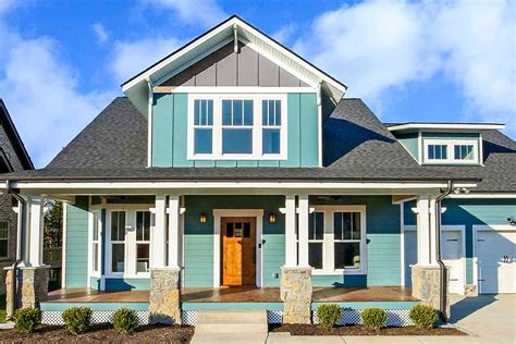 4-Bed Coastal Cottage with Bonus Over Garage - 50171PH ...