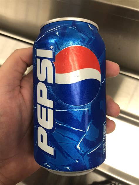 The New Old Pepsi Can Design Has Me Feeling Nostalgic Rnostalgia