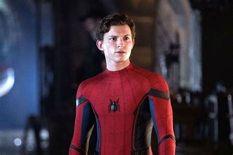 Spiderman 3 willem dafoe green goblin . 'Spider-Man 3': Tom Holland Confirms Filming About to ...
