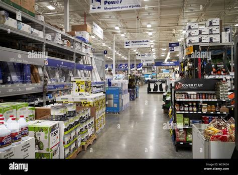 Inside A Lowes Home Improvements Store Jacksonville Florida Usa Stock