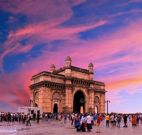 The Gateway Of India La Entrada Es Por Mumbai
