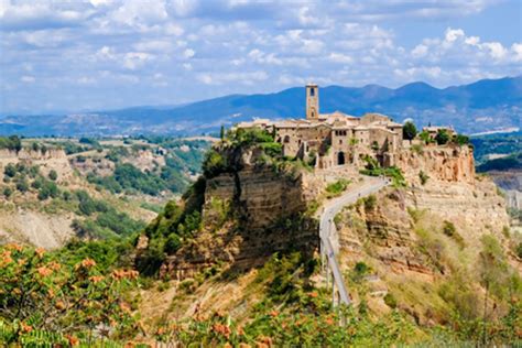 Civita Di Bagnoregio Italys Most Enchanting And Surreal Ancient Town