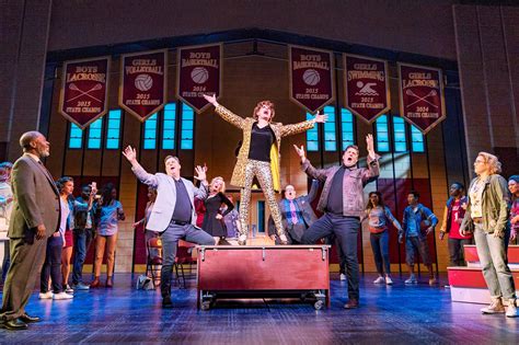The Prom Review New Broadway Musical Is Filled With Heart