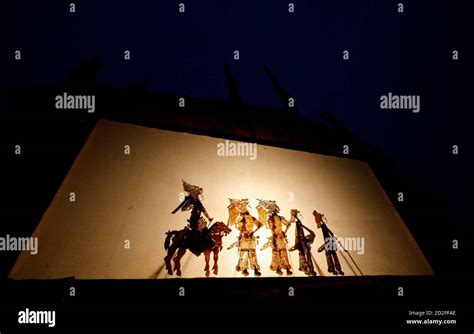 Theatre Puppets China Hi Res Stock Photography And Images Alamy