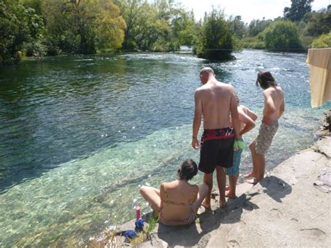 What's the best way to clean an inflatable pool? Note to Kerri & friends: Keep Paddling | Edventure Project