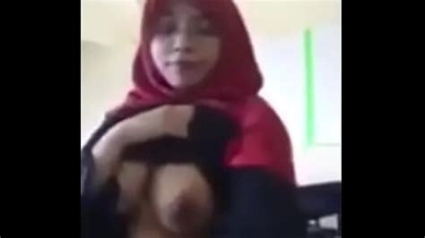 Big Busty Malay Woman Strips For The Camera Tudung Xxx Mobile Porno Videos And Movies Iporntvnet