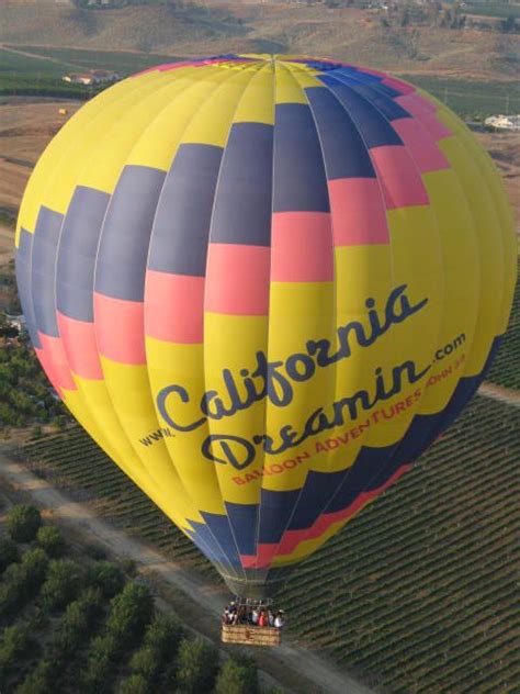 Temecula Valley Hot Air Balloon Rides California Dreamin Flying Over