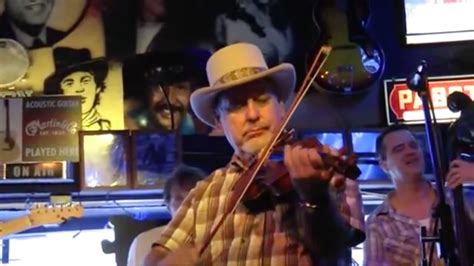 Opry Fiddle Player Hoot Hester Dead At 65 Rolling Stone