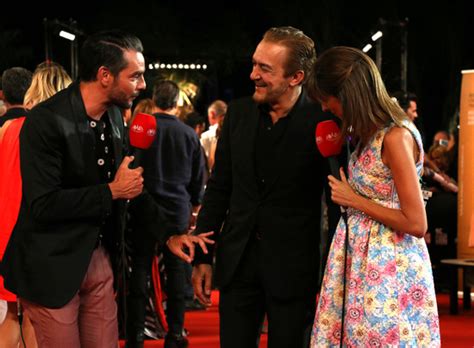 More images for rogerio samora namorada » Desfile de estrelas na festa de verão da SIC - MoveNotícias