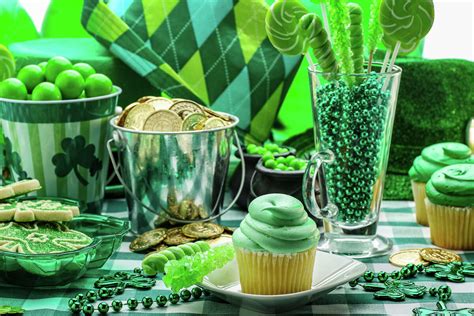 13 festive st patrick s day decorations to brighten your march