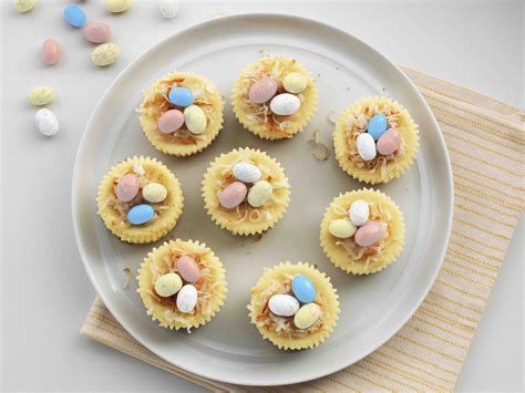 Explore delicious easter desserts from my food and family. PHILADELPHIA Easter Mini Cheesecakes | Recipe | Easter dessert, Easter recipes, Mini cheesecakes