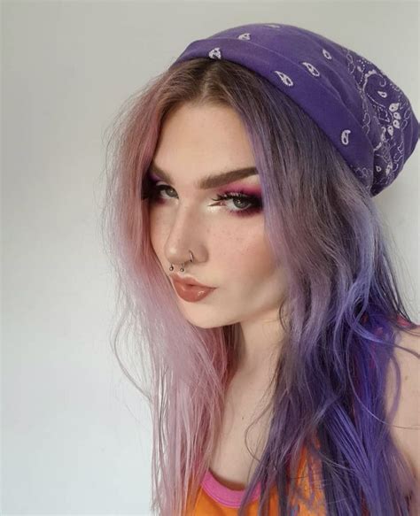 Split Hair Dye Half Pink Half Purple ⋆