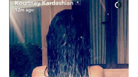 Kourtney Kardashian Posts Naked Snapchat 8days