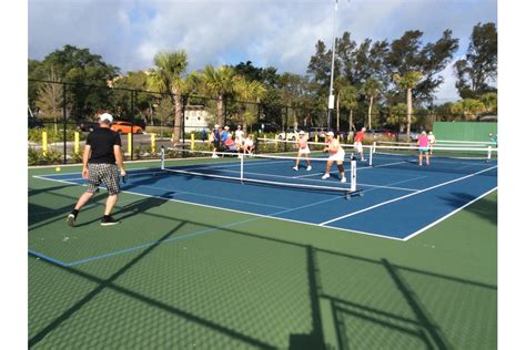Do you share a court with tennis players? New lines, nets expand pickleball options at Bayfront Park ...