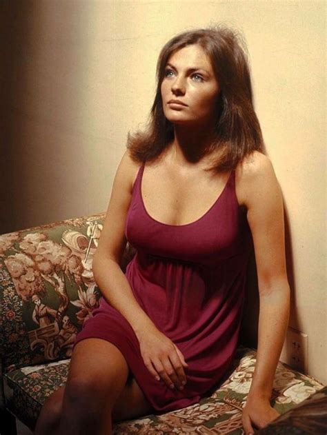 Glamorous Photos Of Jacqueline Bisset In The 1960s And 1970s Vintage
