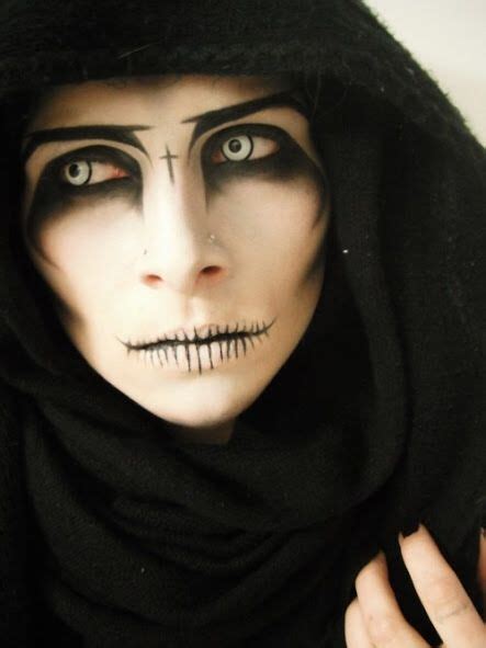 Fallen Angel Makeup Face Painting Halloween Cool Halloween Makeup