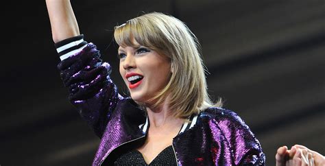 Taylor Swift Shares List Of Her Favorite New Songs Music Taylor