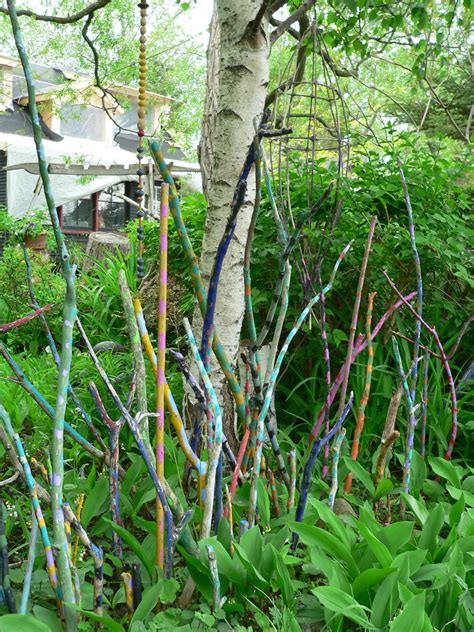 Painted Sticks In Front Of Barbaras Garden Sakura Flickr