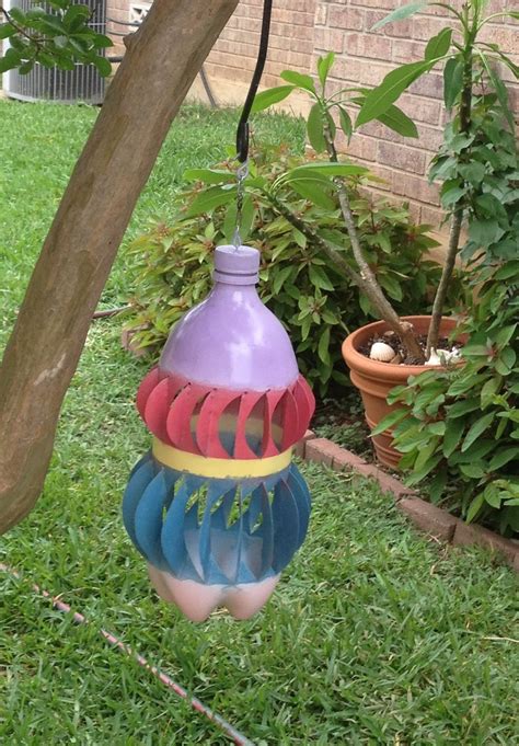 Make A Wind Spinner From A Soda Bottle To Hang In A Tree Or Porch For