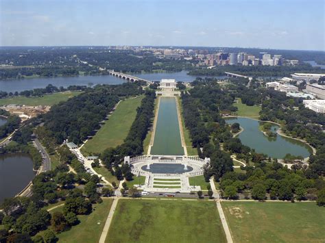 An Aerial View Of The National Mall Ww2memorial Lincolnmemorial