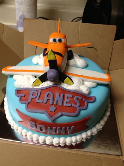 See more ideas about airplane cake, airplane theme, planes cake. Pin by Christa Pokorny on Cakes | Birthday cake kids, Boy ...