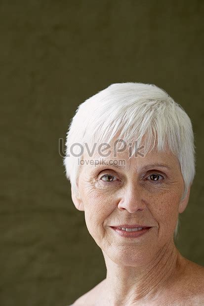 Elderly Woman Portrait Picture And Hd Photos Free Download On Lovepik