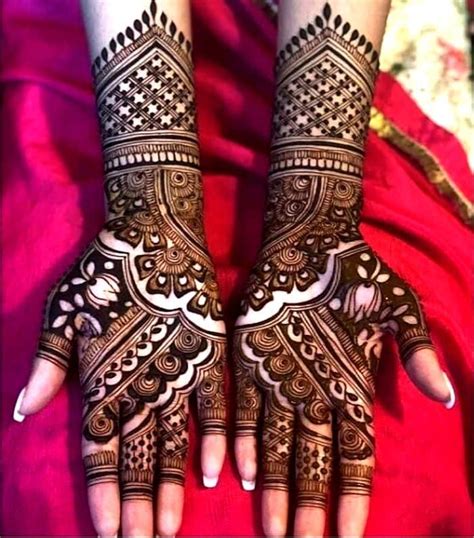 Top 111 Latest And Simple Arabic Mehndi Designs For Hands And Legs