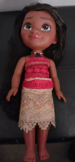 Disney Moana 13” Princess Moana Doll Touch Her Necklace And She Talks Sings £1317 Picclick Uk