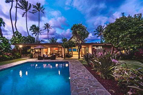 Oceanfront Lanikai Beach House, Kailua 96734 - Single Family for SOLD