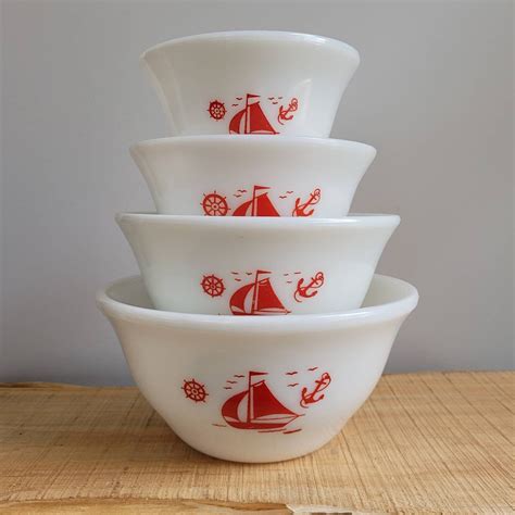 Vintage Complete Set Of Four Mckee Sailboats Red And White Etsy