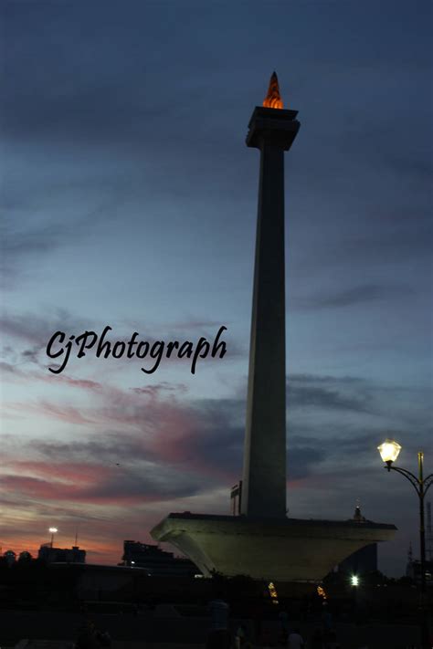 Monumen Nasional By Claudia26jeje On Deviantart