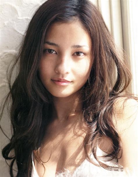 Meisa Kuroki ビューティープロダクト 美髪 最も美しい女性