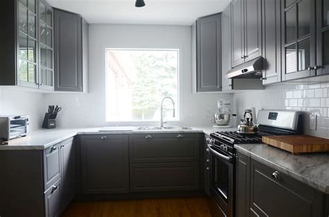 What if you have an existing akurum kitchen that really needs a facelift and ikea no longer offers. A Modern IKEA Kitchen Renovation in Less Than a Month