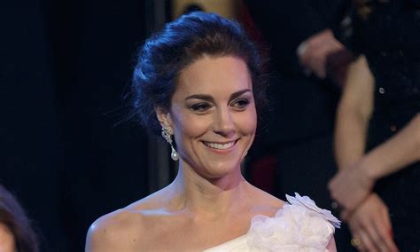 See The Surprising Photo Kate Middleton Sent Fans In Her Thank You Card
