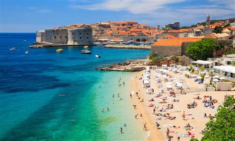 160000 Tourists From Serbia And Bosnia On Vacation In Croatia Despite