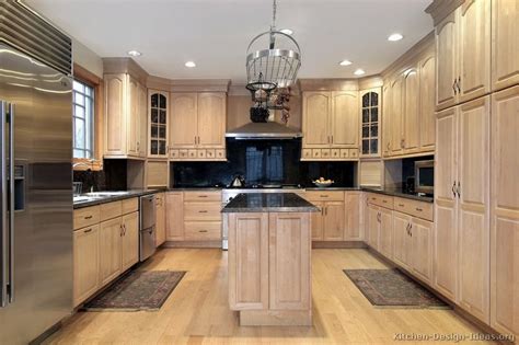 Kitchen Ideas With White Washed Cabinets Things In The Kitchen