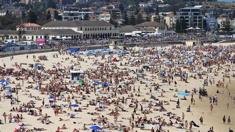 chinese national charged after allegedly groping teenagers at sydney s bondi beach 7news